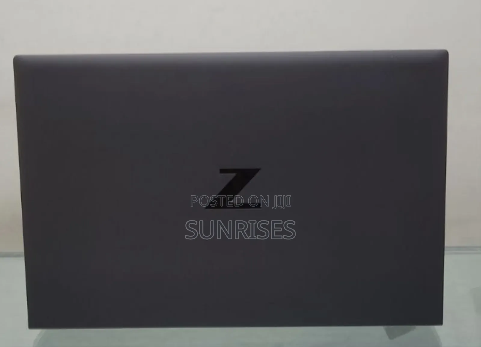 New Laptop HP ZBook Firefly G8 16GB Intel Core I7 SSD 512GB