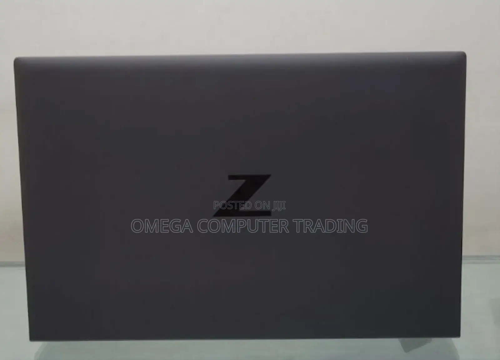 New Laptop HP ZBook Firefly G8 16GB Intel Core i7 SSD 512GB