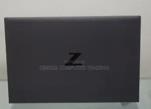 New Laptop HP ZBook Firefly G8 16GB Intel Core i7 SSD 512GB