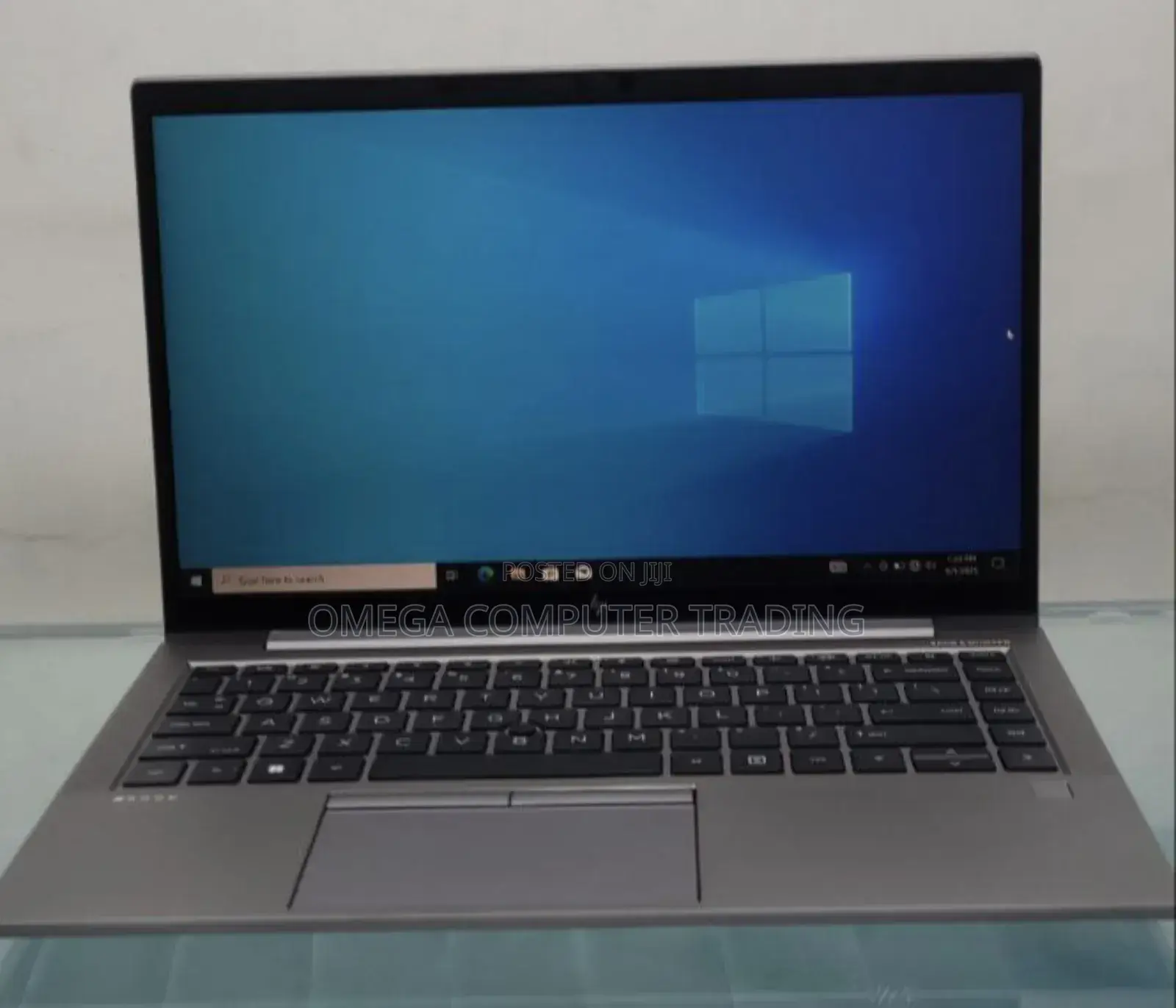 New Laptop HP ZBook Firefly G8 16GB Intel Core i7 SSD 512GB