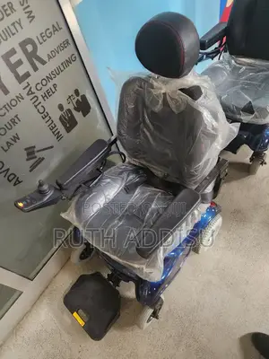 Electrical Wheelchair絫不rechargable Wheelchair腔裏digit Wheelchair