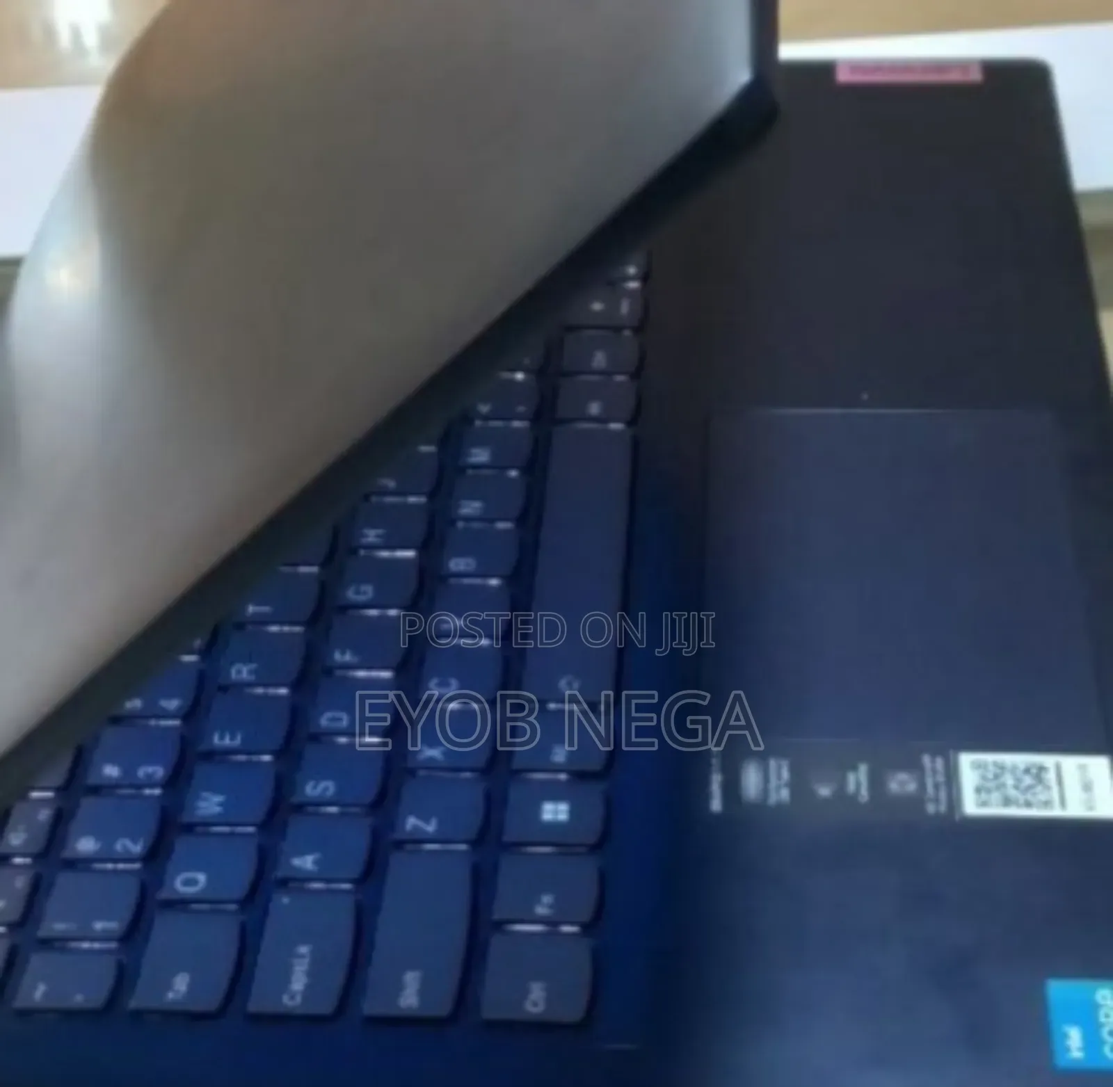 New Laptop Lenovo Ideapad 3 8GB Intel Core I3 SSD 256GB