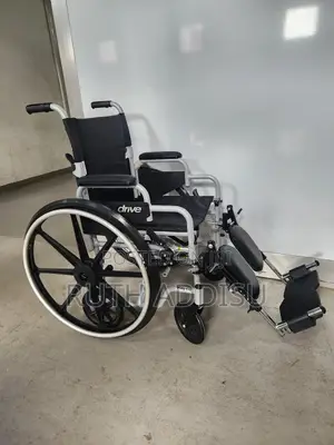 Photo - Leg Rest and Elevation Wheelchair然後wheelchair䐭受wheelchair軍人wheelchair