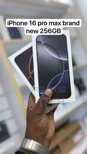 Photo - New Apple iPhone 16 Pro Max 256 GB Black