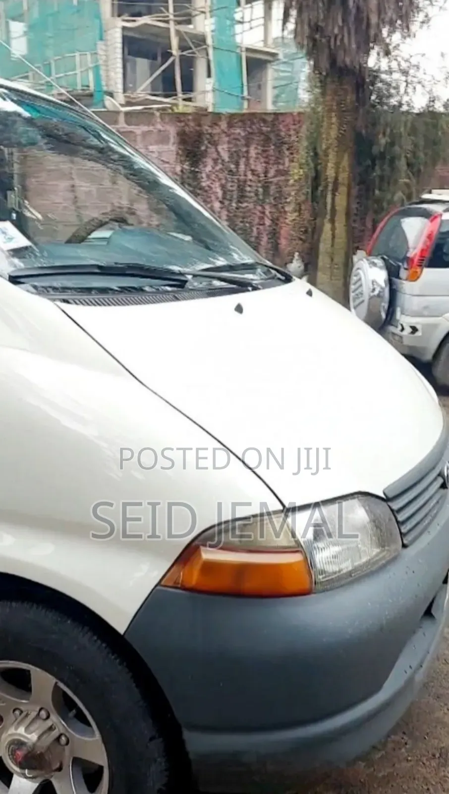 Toyota HiAce 2006 White