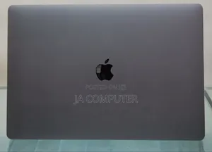 New Laptop Apple MacBook Pro 2019 32GB Intel Core I9 SSD 512GB