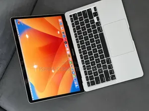 New Laptop Apple MacBook Air 2022 M2 8GB SSD 256GB