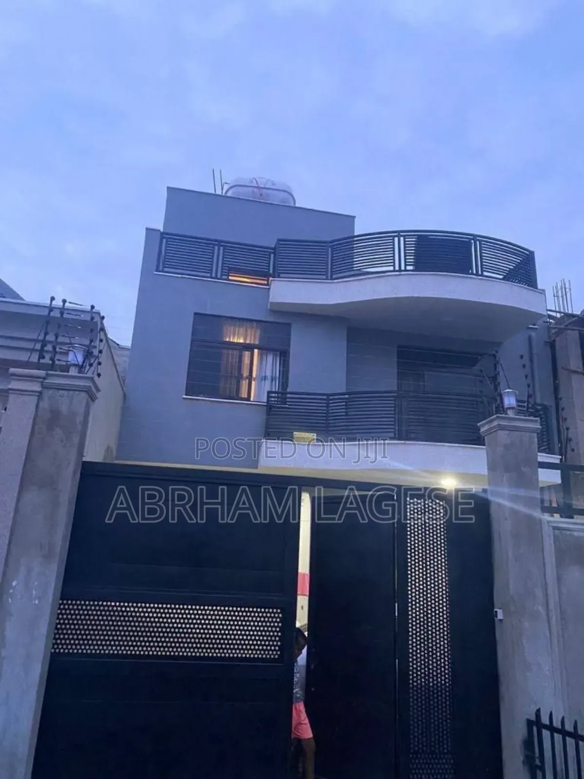 Furnished 6bdrm House in Semiet, Yeka for sale