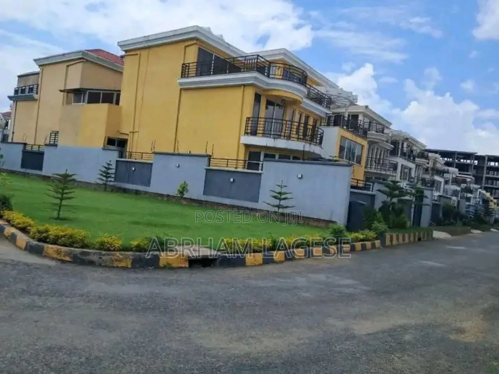 Furnished 7bdrm House in Gmecies Siemcies, Yeka for sale