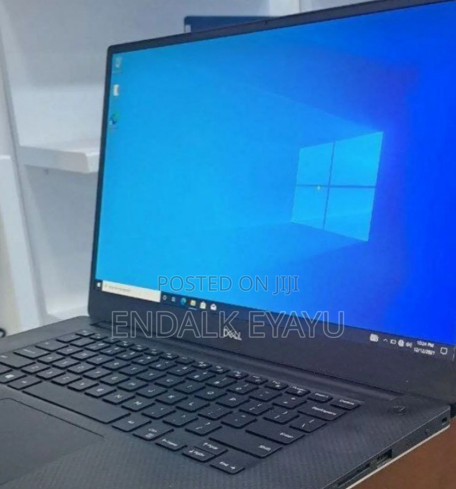 New Laptop Dell Precision 15 3520 16GB Intel Core i7 SSD 512GB