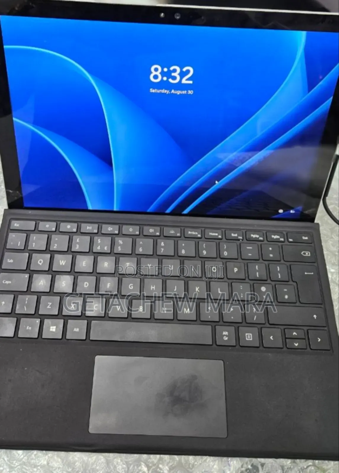 New Laptop Apple MacBook Pro M1 8GB Intel SSD 256GB