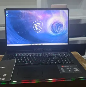 New Laptop MSI Raider GE76 12UGS 16GB Intel Core i9 SSD 1T