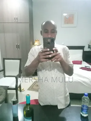 Photo - Online Sales Promoter and Advocacy