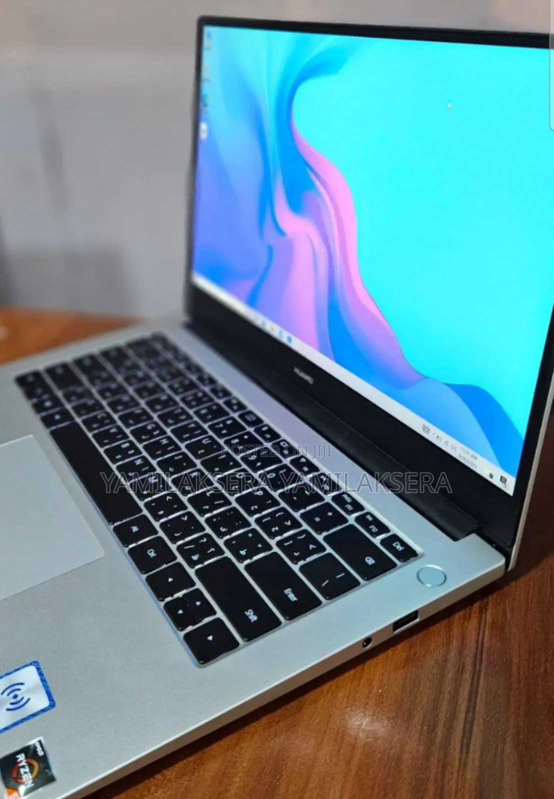 New Laptop Huawei MateBook 13 WRT-W29E 8GB Intel Core i5 SSD 512GB