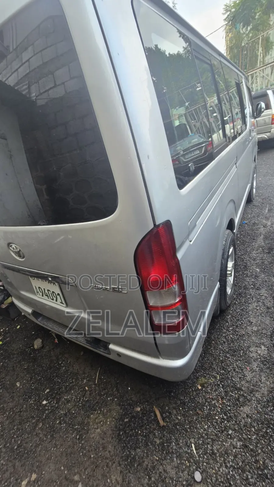 Toyota HiAce 2007 Silver