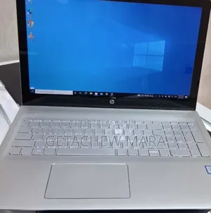 New Laptop HP Envy X360 8GB Intel Core I5 SSD 1T