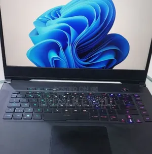 New Laptop Asus ROG Zephyrus S GX701 32GB Intel Core I7 SSD 1T