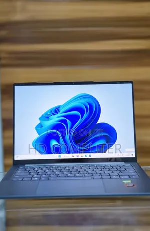 New Laptop Lenovo 32GB AMD Ryzen 7 SSD 1T