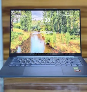 New Laptop Lenovo 32GB AMD Ryzen 7 SSD 1T