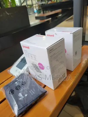 Photo - Blood Pressure Monitor支፯device With Talking Function徒፸bp Monitor፼μbpm