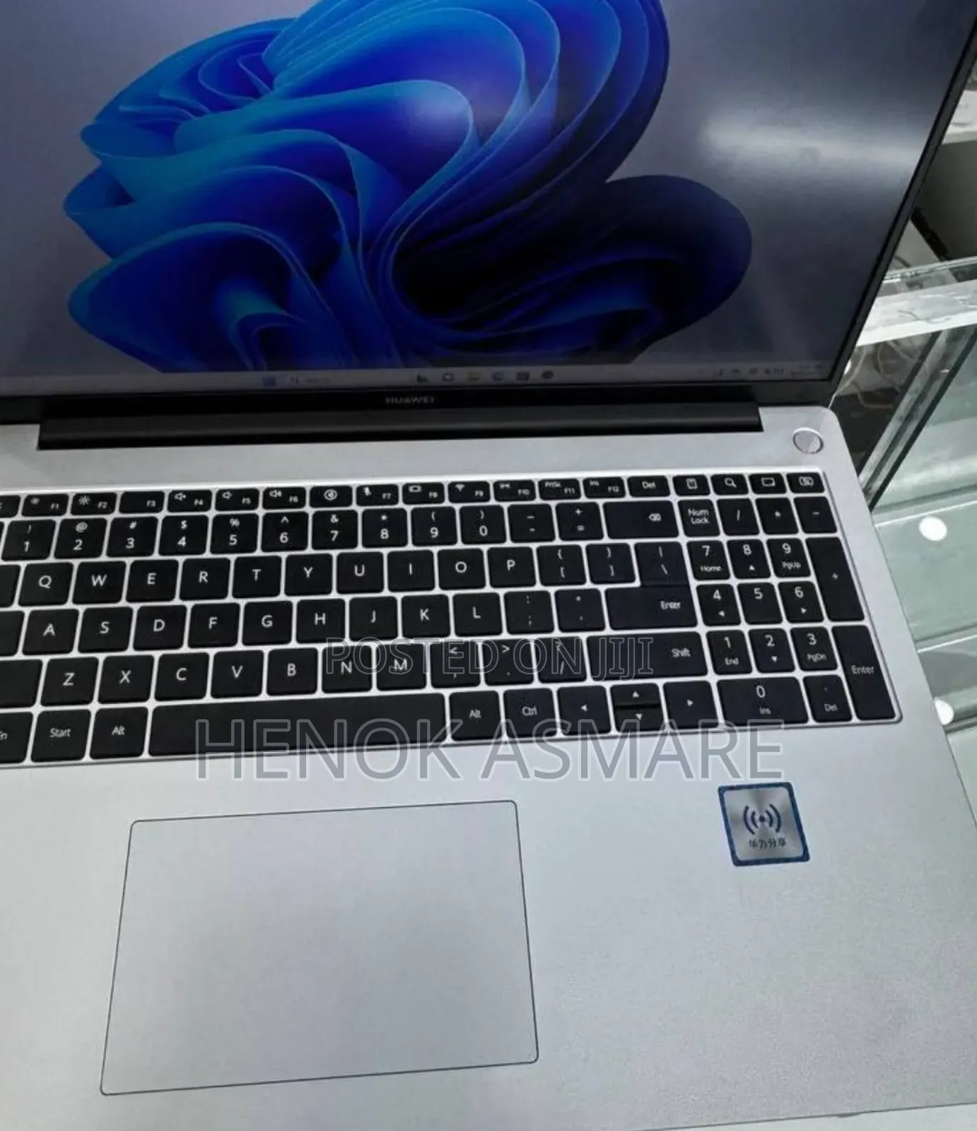 New Laptop Huawei MateBook 13 WRT-W29E 16GB Intel Core I5 SSD 512GB