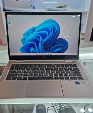 New Laptop HP EliteBook 830 G8 32GB Intel Core I7 SSD 512GB