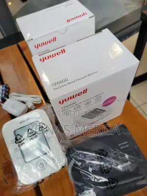 Photo - Blood Pressure Monitor With Optimal Speed And Pressure Control