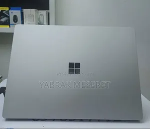 New Laptop Microsoft Surface Laptop 4 8GB AMD Ryzen 7 SSD 256GB