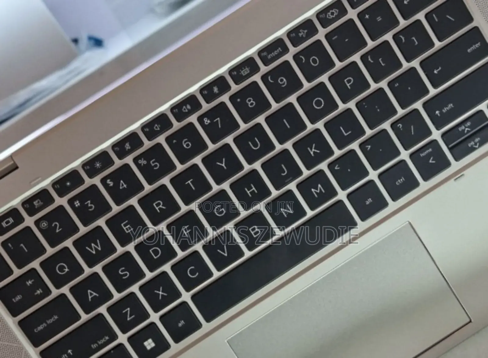 New Laptop HP EliteBook 830 G8 16GB Intel Core I7 SSD 512GB