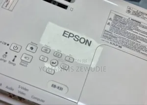 X31 Epson Projector With Good Quality 