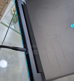 New Laptop Dell Alienware M16 R1 16GB Intel Core I9 SSD 1T
