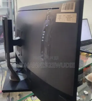 Dell Curved Monitor With Resolution