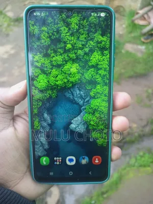 Photo - Samsung Galaxy A06 128 GB White