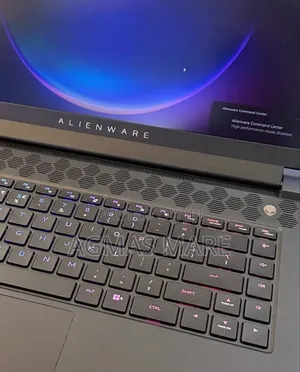New Laptop Alienware M17x R2 16GB Intel Core I7 SSD 512GB