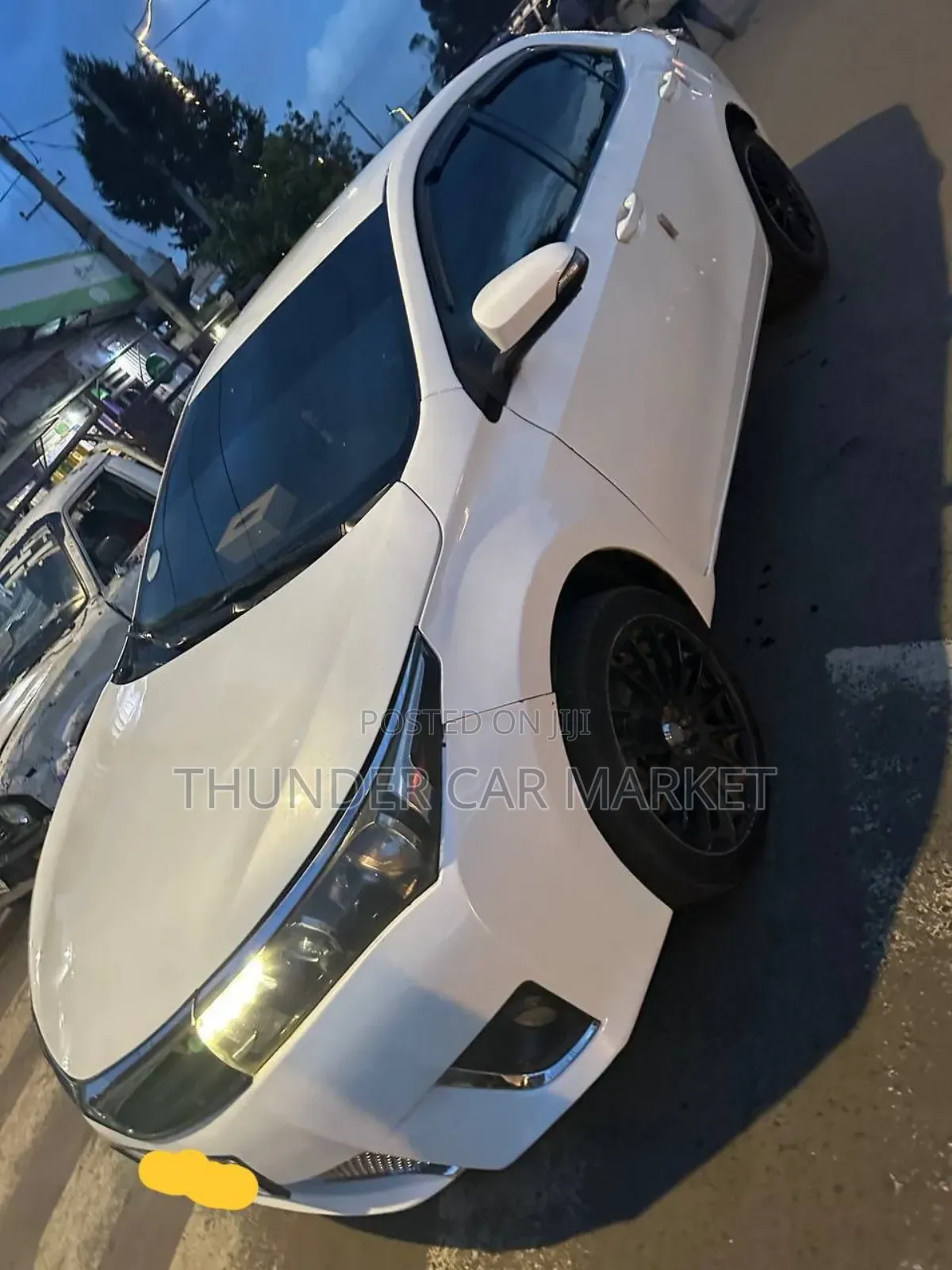 Toyota Corolla 2014 White