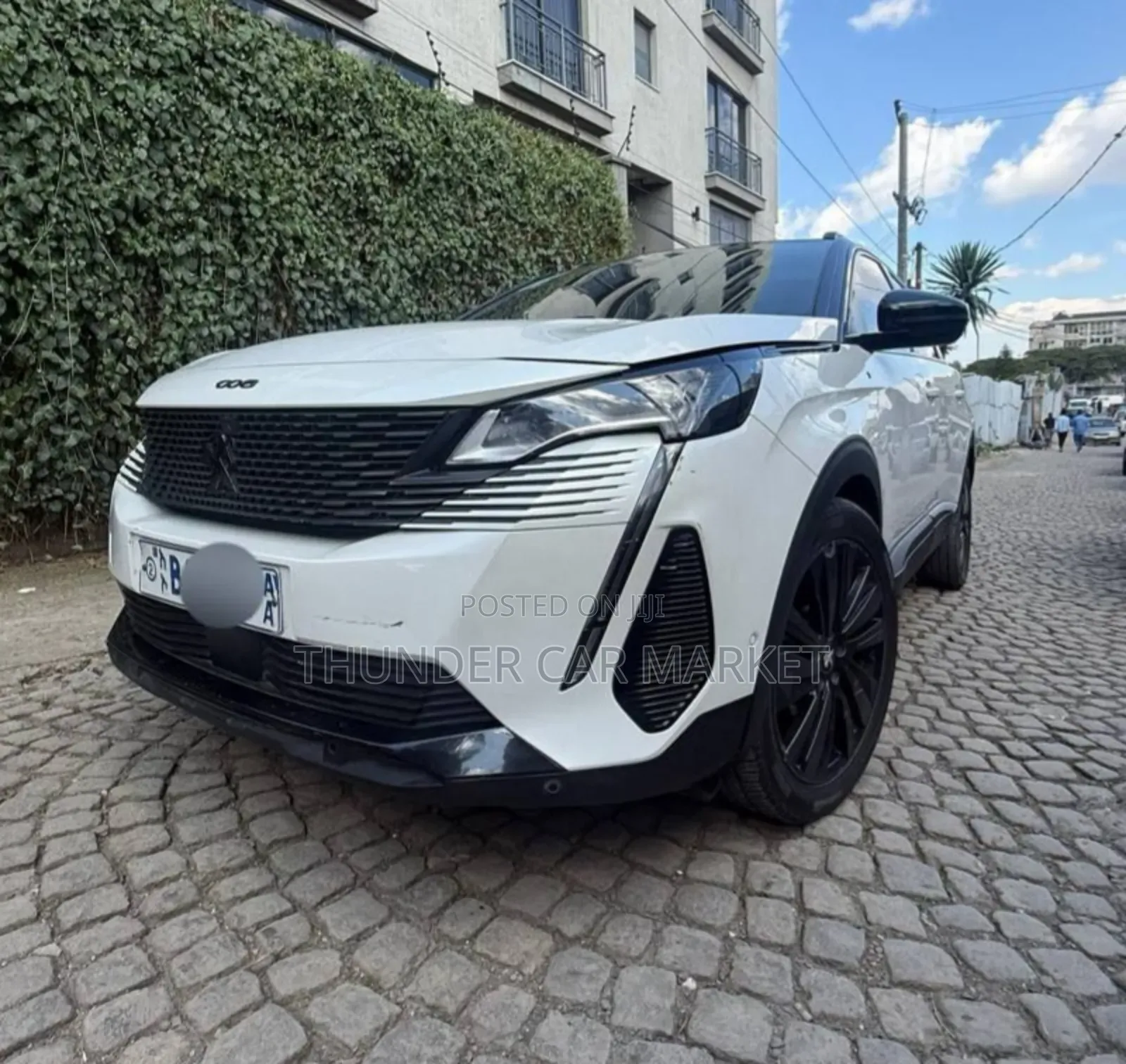 Peugeot 5008 2022 White