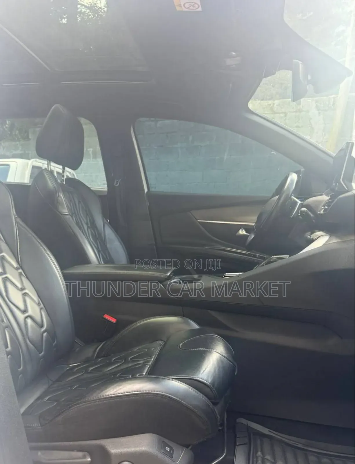 Peugeot 5008 2022 White