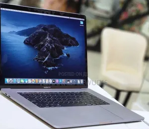 New Laptop Apple MacBook Pro 2019 16GB Intel Core I9 SSD 1T