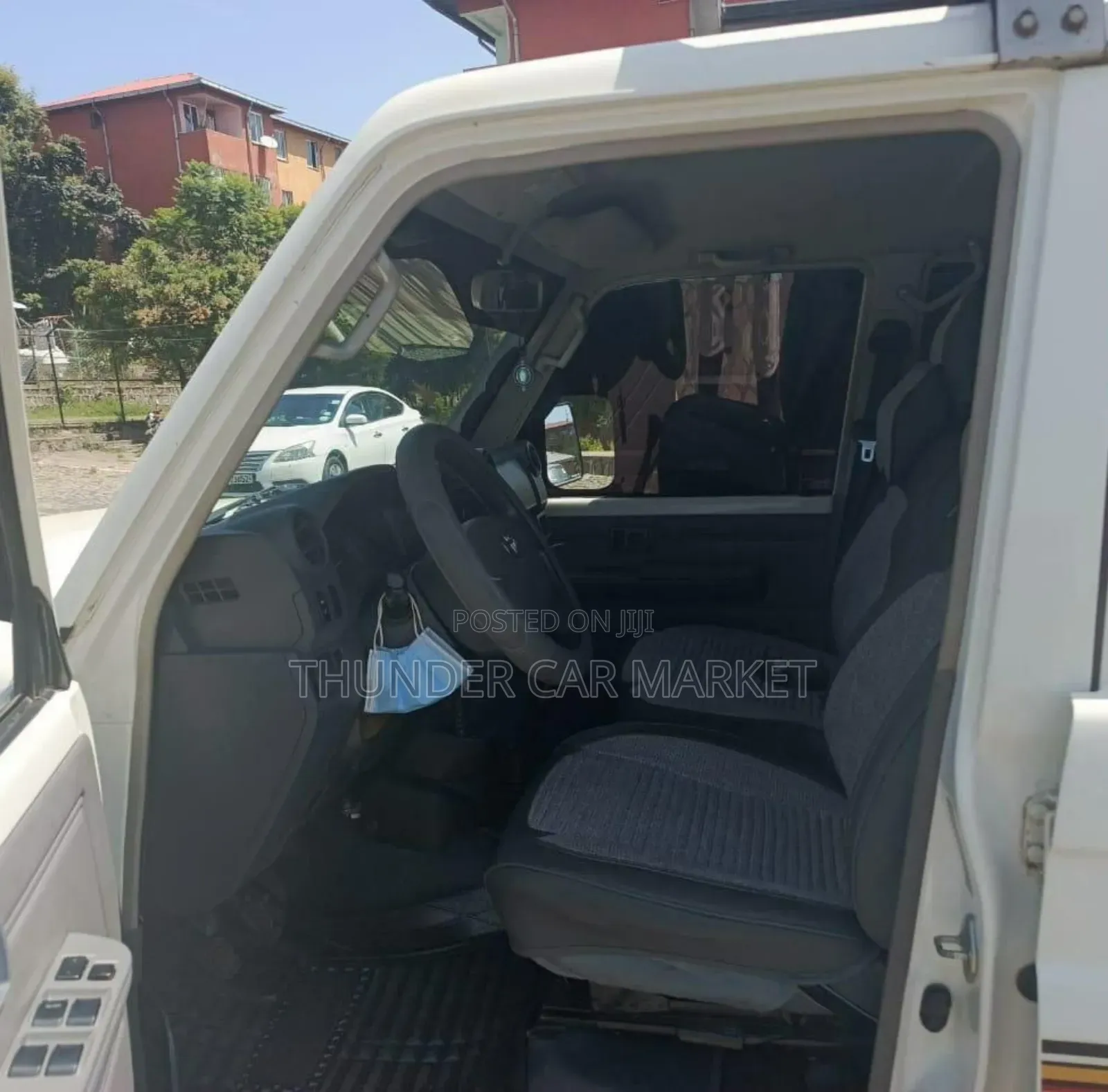 Toyota Land Cruiser 2019 White