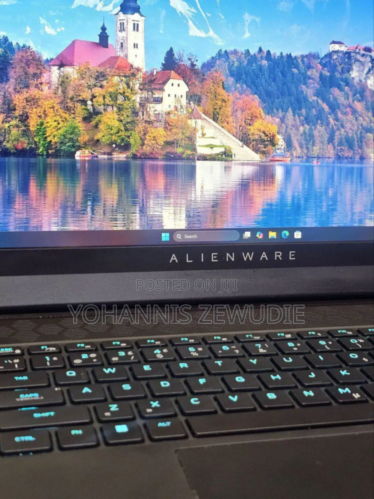New Laptop Dell Alienware M17 R2 16GB AMD Ryzen 7 SSD 1T