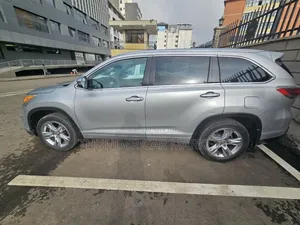 Toyota Highlander 2016 Silver