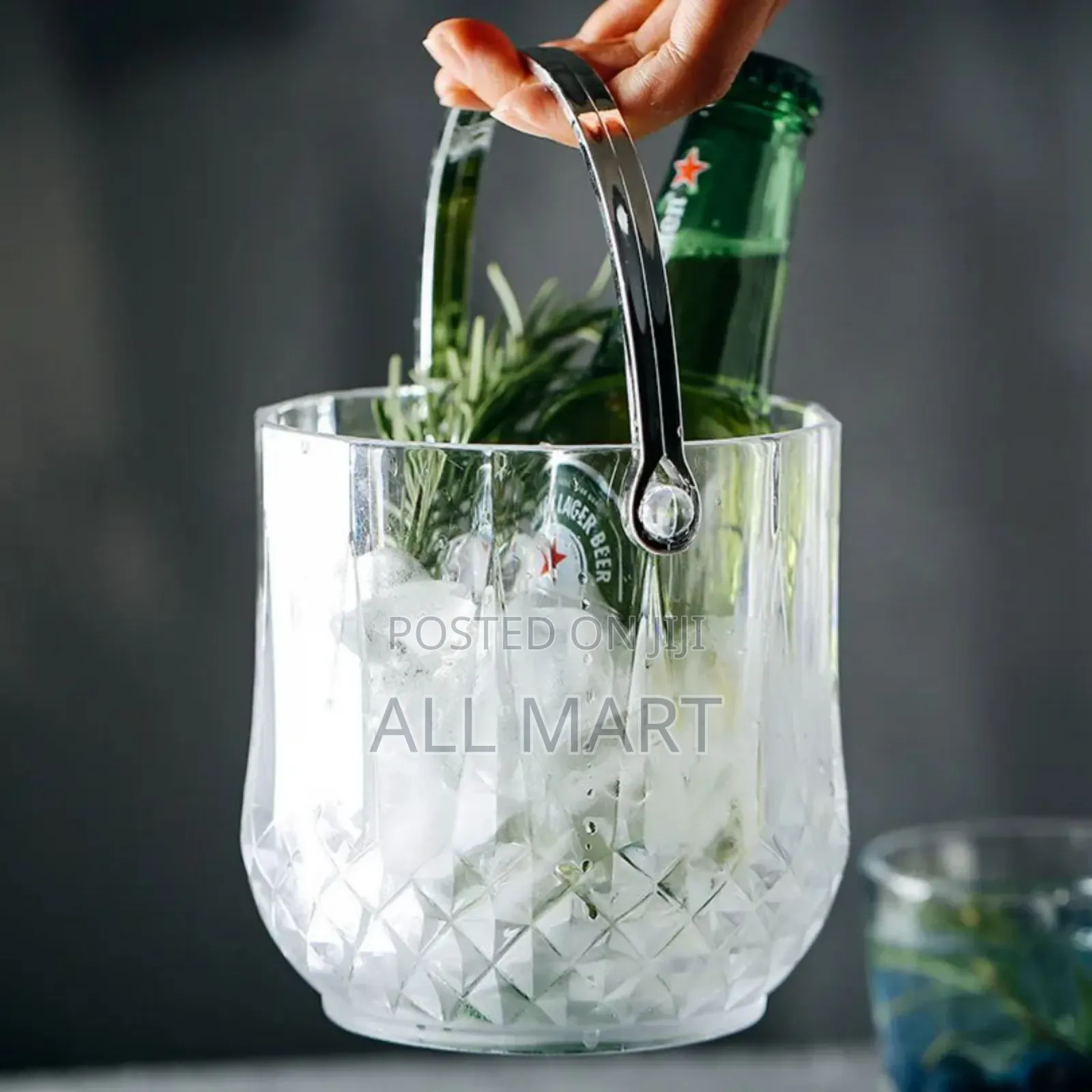 Glass Ice Bucket With Stainless Steel Handle
የብርጭቆ የበረዶ ማቅረቢያ