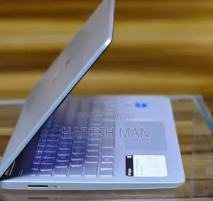 New Laptop HP Stream Notebook 8GB Intel Core I3 SSD 256GB