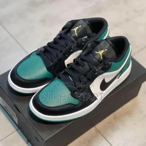 Photo - Jordan 1 'Green Toe' Premium Quality 
New Arrival  