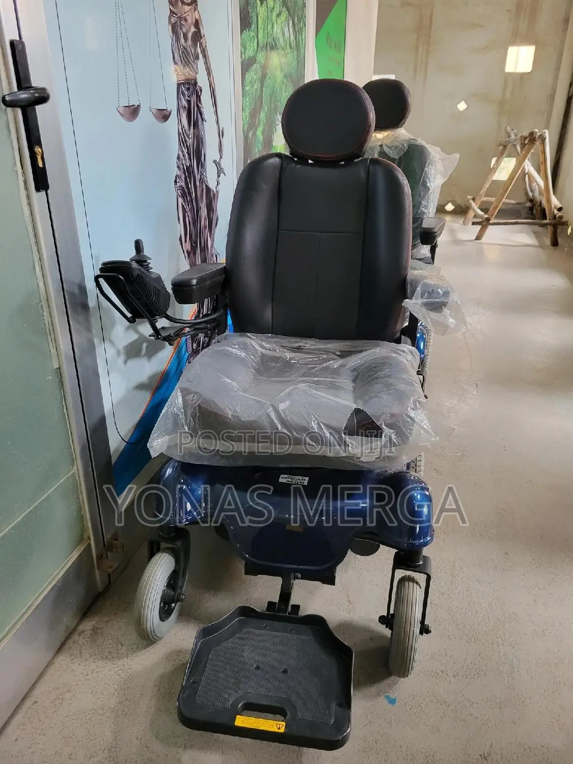 Electrical Wheelchair吟power Wheelchairs Will Have an Additional Charge
