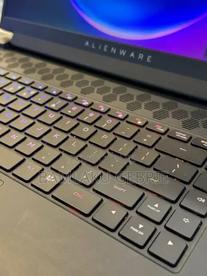 New Laptop Alienware M17x R2 16GB Intel Core I7 SSD 512GB