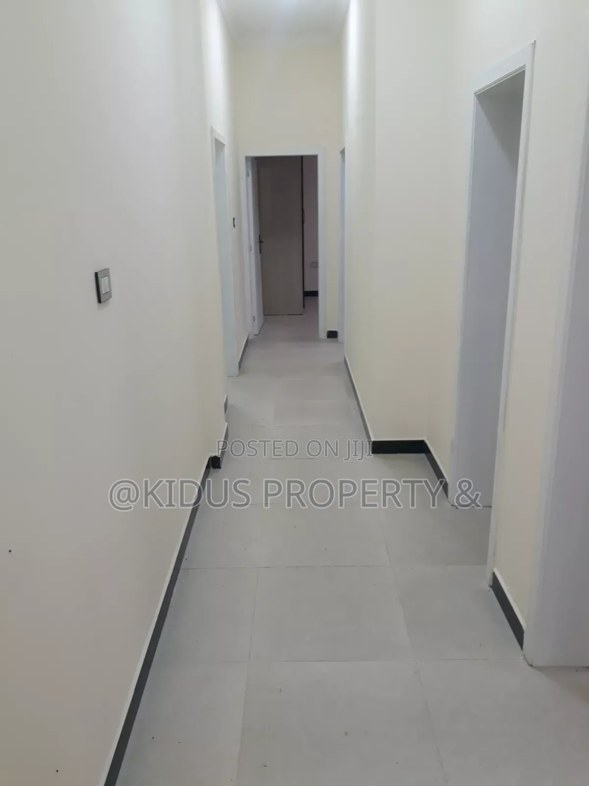 3bdrm Apartment in Mekaele Donbosco, Nifas Silk-Lafto for rent