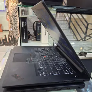 New Laptop Lenovo Thinkpad P15s 16GB Intel Core i7 SSD 512GB