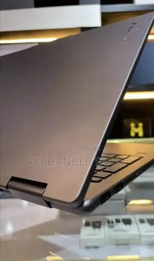 New Laptop Lenovo Yoga 7i 16GB Intel Core Ultra 7 SSD 1T