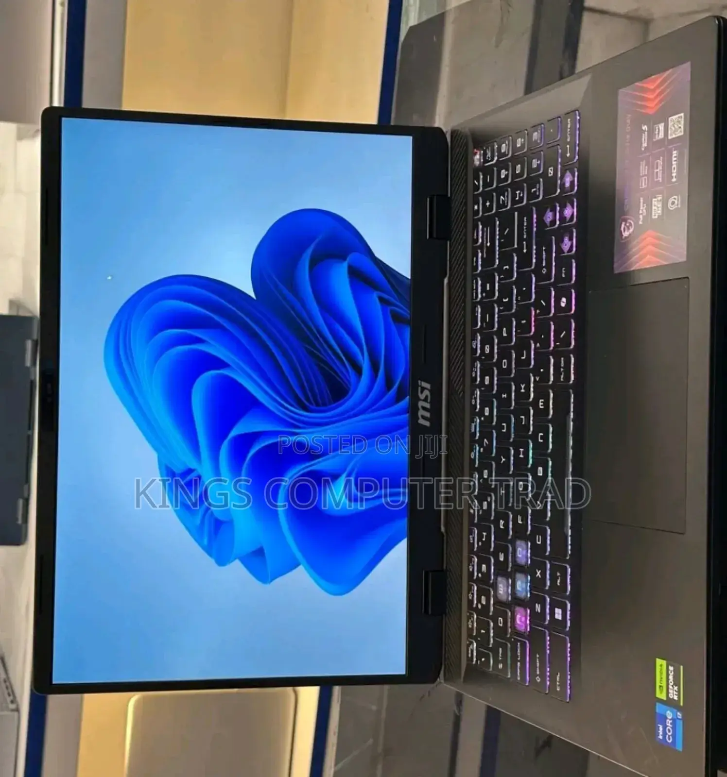 New Laptop MSI CR42 2M 16GB Intel Core I7 SSD 1T